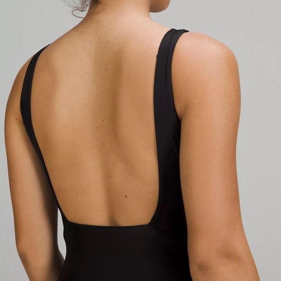 Lululemon Waterside Square-Neck One-Piece Swimsuit B/C Cup - Picture 11 of 11
